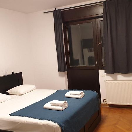 Old Town Bliss Apartment Bucharest Luaran gambar