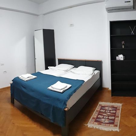 Old Town Bliss Apartment Bucharest Luaran gambar