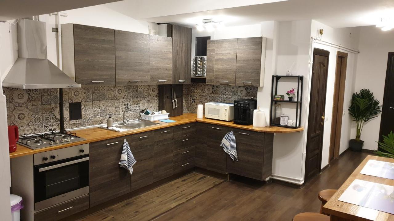 Old Town Bliss Apartment Bucharest Luaran gambar